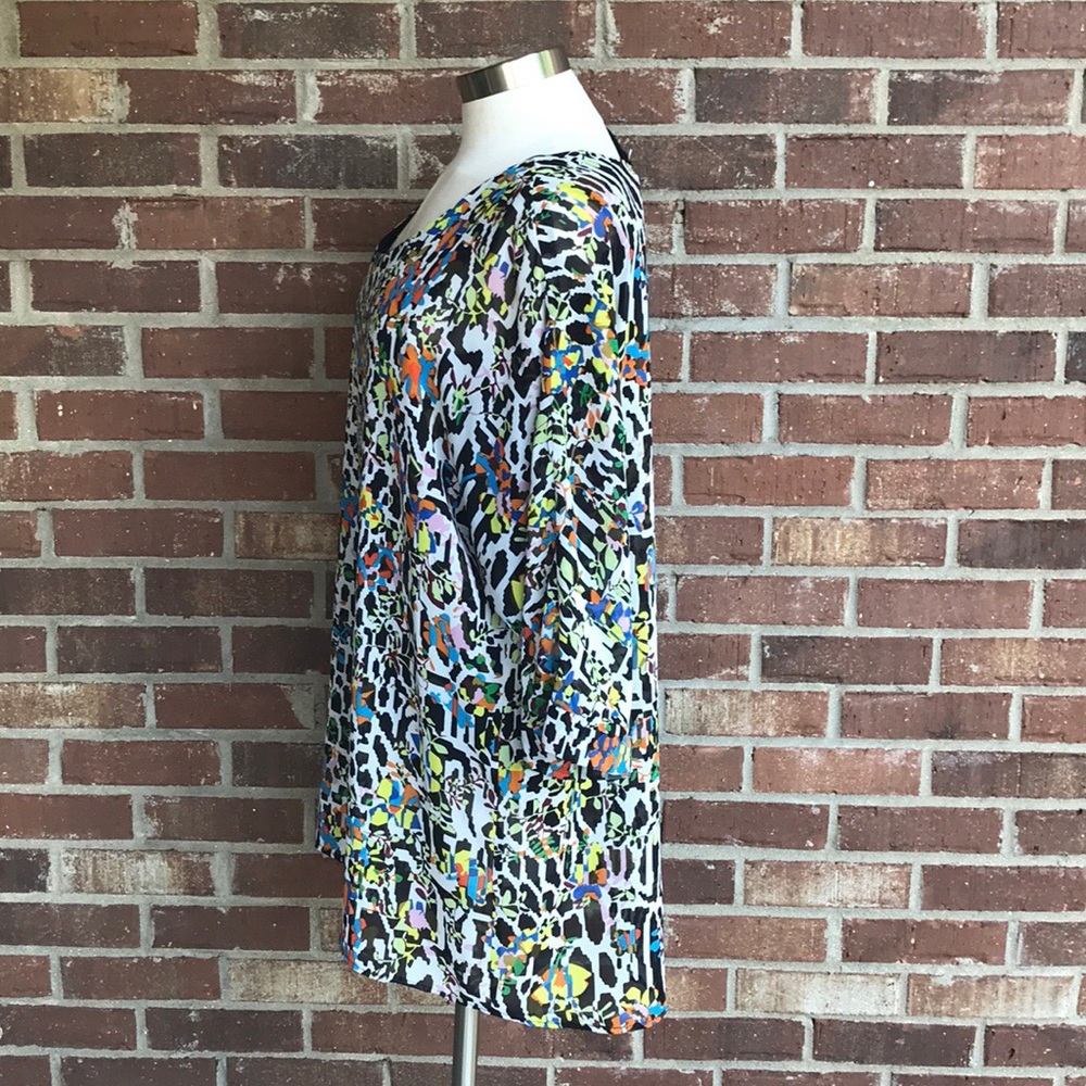 ⭐️Jade Multicolored Tunic Top Large - Picture 3 of 8